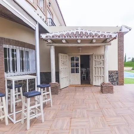 Cubo's Casa El Candil 8 Pax *