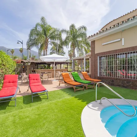Holiday home Cubo's Casa El Candil 8 Pax Alhaurin el Grande