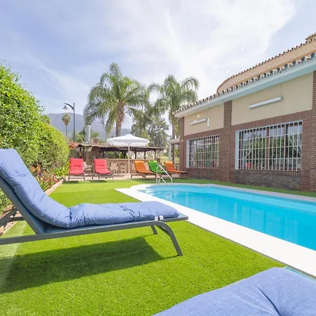 Holiday home Cubo's Casa El Candil 8 Pax Alhaurin el Grande